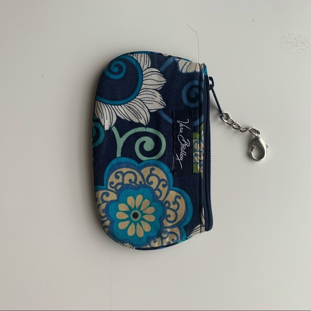 Vera Bradley retired Mod Floral Blue ID holder